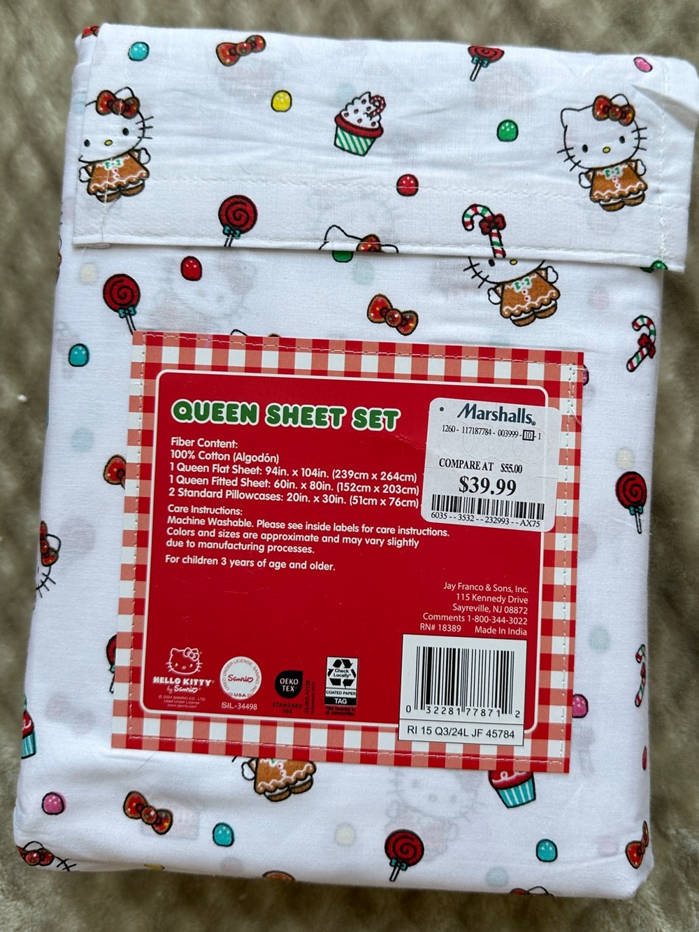 Hello Kitty Gingerbread Holiday Queen Sheet Set - Picture 2 of 3